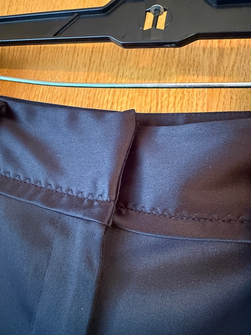 Bandolino VTG Size 6 black satin boot cut pants trousers tab front bead belt EUC - Picture 3 of 4